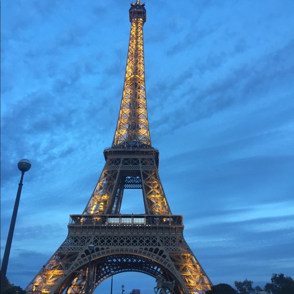 Meet your Posher, Debby - Picture 2 of 2